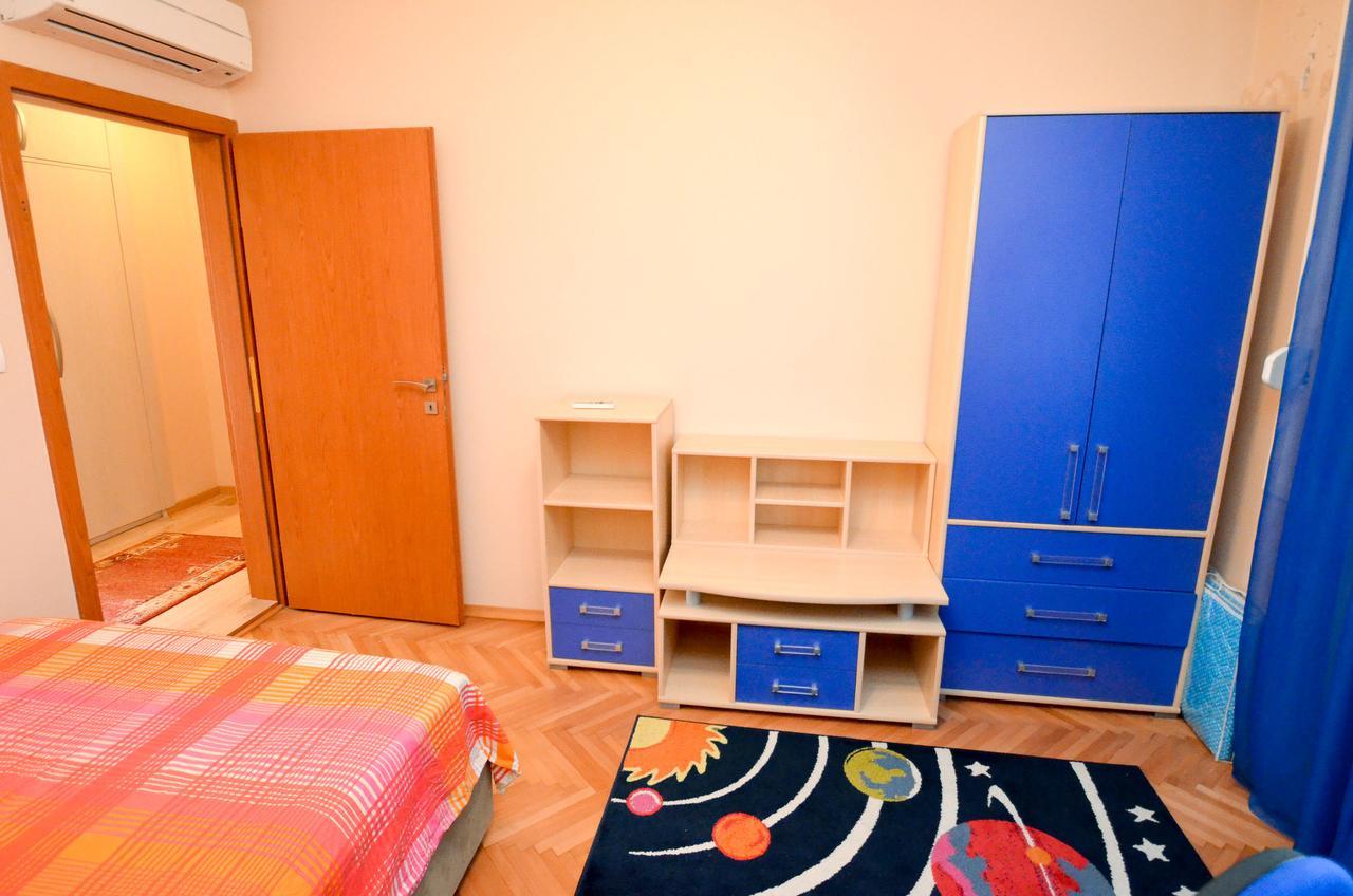 Central Apartment Cattaro Esterno foto